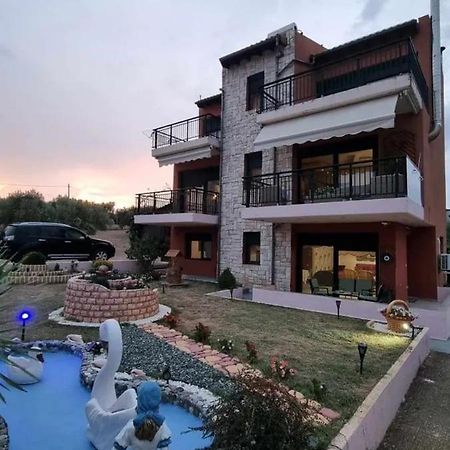 Apartamento Dora's Garden Alejandrópolis Exterior foto