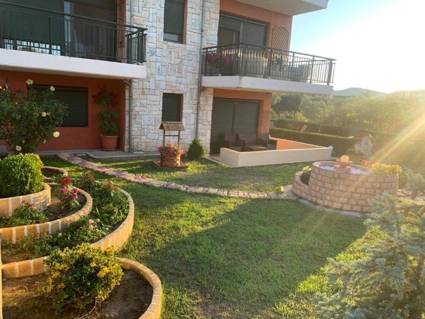 Apartamento Dora's Garden Alejandrópolis Exterior foto