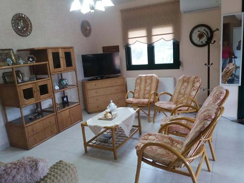 Apartamento Dora's Garden Alejandrópolis Exterior foto